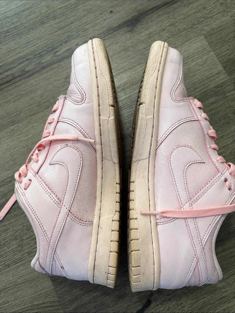Nike prism pink